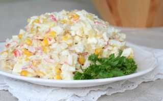 Салат с крабовыми палочками рецепт с фото пошагово