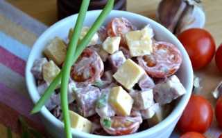 Рецепт салата с колбасным сыром с фото