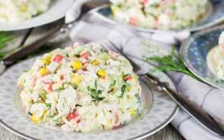 Рецепт салата с рисом крабовыми палочками и кукурузой