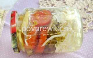 Рецепт салата на зиму из помидоров огурцов и капусты