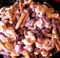 Рецепт салата из грибов фасоли и сухариков